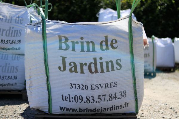 Brin de Jardins amendement terre de Bruyère à Tours en Indre et Loire